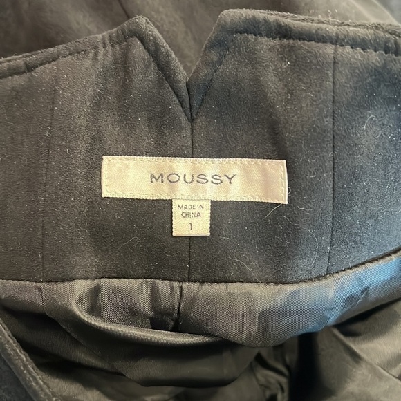 Moussy Black Faux Suede Button Front Skirt Size 1/ - Picture 5 of 7